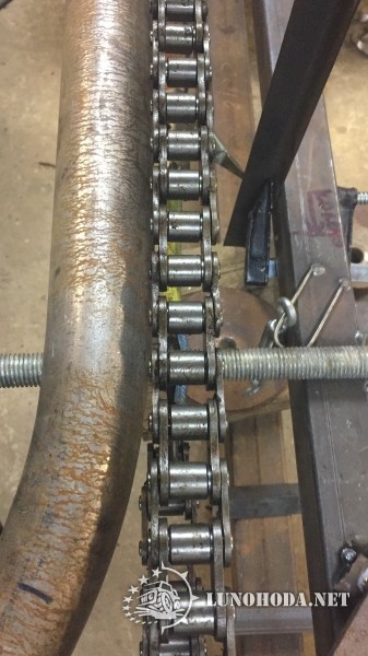 D1603516-8601-453D-A569-B2E5A4251D69