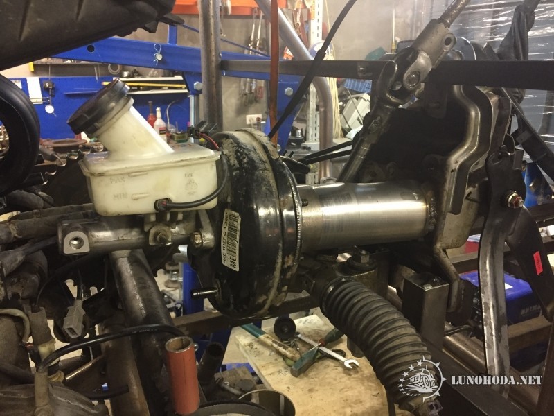 EB0F0902-57E7-4D42-8EAC-67F782CC3D5C