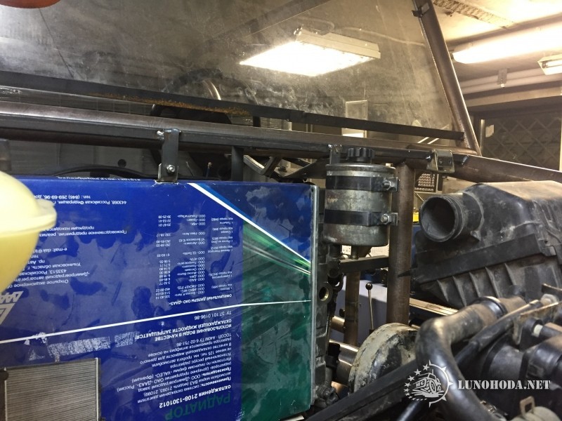 75E83F01-6F0A-49C5-A9AA-2C7B70069034