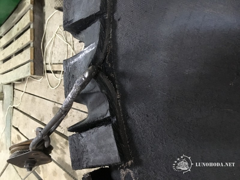 BCFF1562-7D3D-48D8-9063-E48BFAB1C2B5