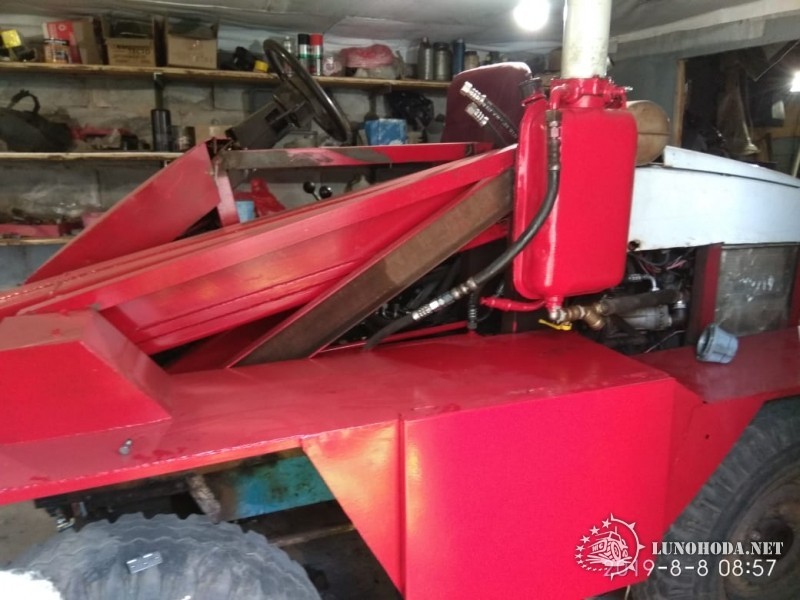 Полноуправляемый телескопический погрузчик